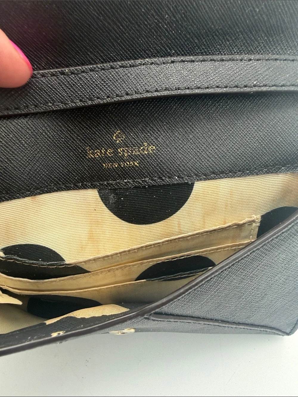 Kate Spade Cedar Street Monday Envelope Crossbody Bag saffiano leather READ